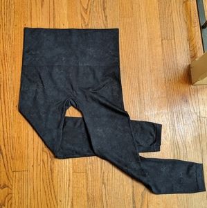 Navy Blue Look At Me Now Spanx Leggings